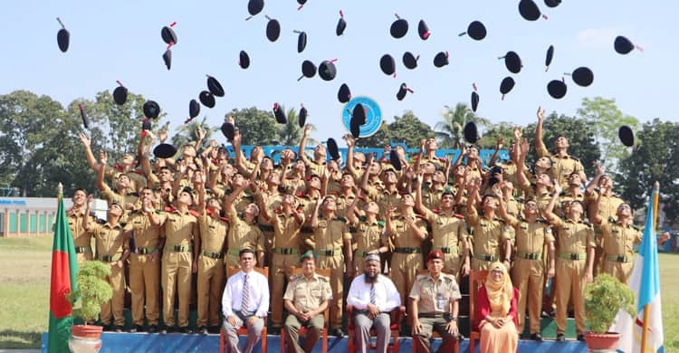 ‘গোল্ডেন এ প্লাস’ পেল এক কলেজের সব শিক্ষার্থী ‘গোল্ডেন এ প্লাস’ পেল এক কলেজের সব শিক্ষার্থী