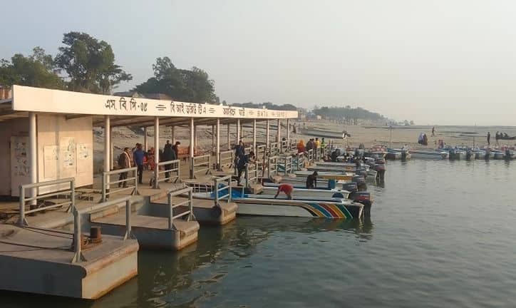 নৌকার বিদ্রোহী প্রার্থীর বৈধ ব্যবসায় আ’লীগ নেতার হানা