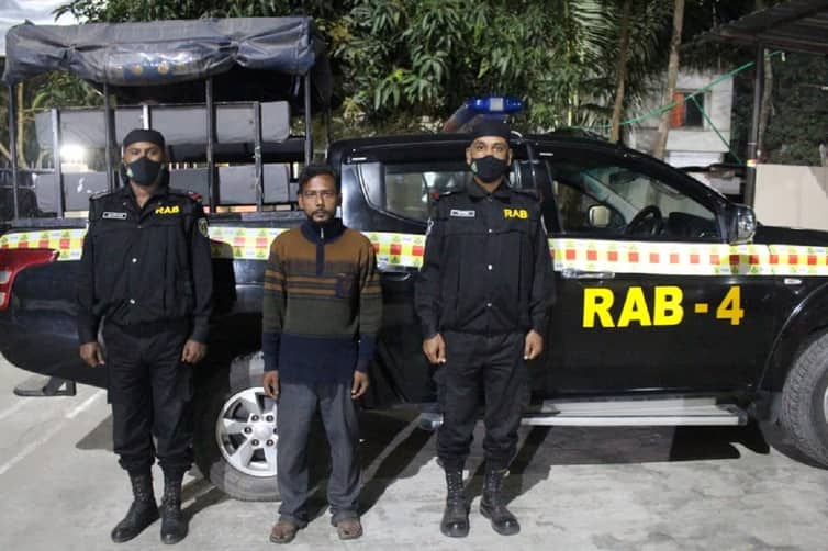 মানিকগঞ্জে মাদক মামলায় সাজাপ্রাপ্ত পলাতক আসামী গ্রেফতার