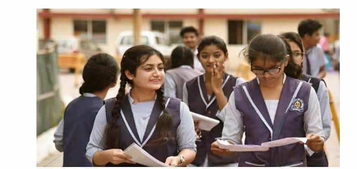 শিক্ষার্থীদের অ্যাসাইনমেন্ট কার্যক্রম স্থগিত