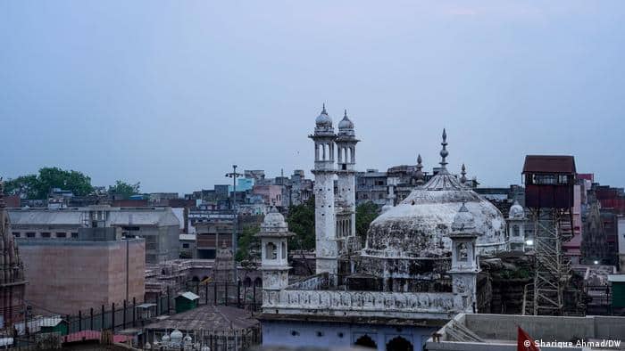 বাবরির পর ভারতে আর মসজিদ হারাতে চাই না: ওয়েইসি