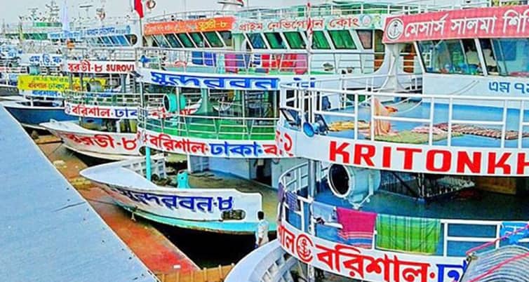 যাত্রী মিলছে না লঞ্চে