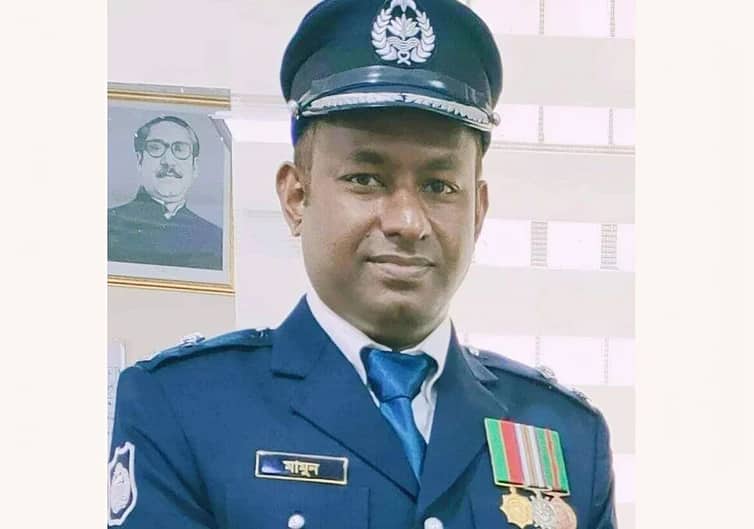 কিশোর গ্যাংয়ের ডাটাবেজ তৈরি করছে পুলিশ, তালিকা হচ্ছে প্রত্যেক থানায় পুলিশ