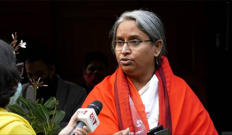 শিক্ষামন্ত্রীর দুঃখ প্রকাশ শিক্ষামন্ত্রী