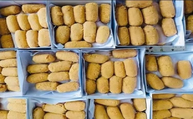 রাজবাড়ীর বিখ্যাত ক্ষীর চমচম