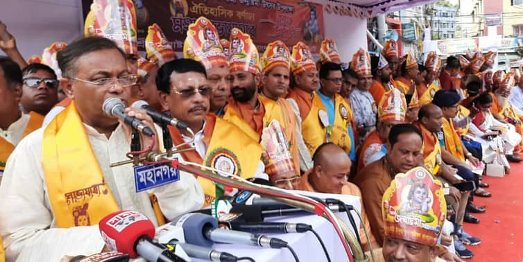 শান্তির এই দেশে সাম্প্রদায়িক উস্কানিদাতাদের ব্যাপারে সতর্ক থাকতে হবে