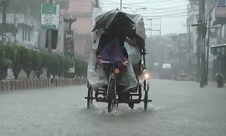 দেশের যেসব এলাকায় ভারী বর্ষণের সম্ভাবনা ভারী-বর্ষণে
