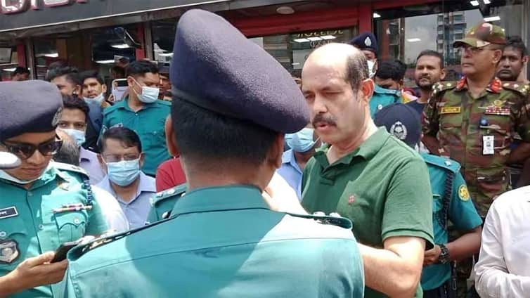 বিআরটি প্রকল্পের কাজ বন্ধ রাখার নির্দেশ মেয়র আতিকের মেয়র
