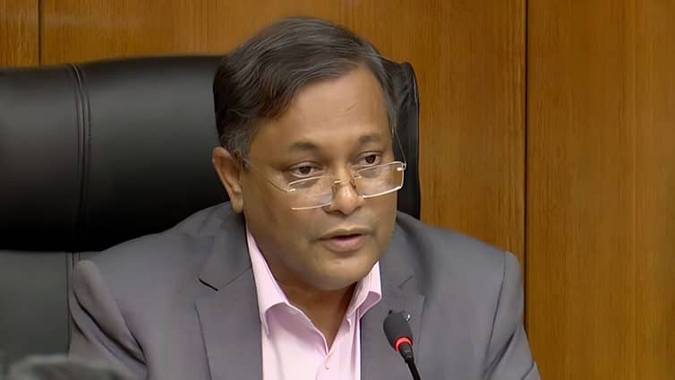 ‘হাওয়া’ সিনেমার পরিচালকের বিরুদ্ধে মামলা, যা বললেল তথ্যমন্ত্রী তথ্য ও সম্প্রচারমন্ত্রী ড. হাছান মাহমুদ