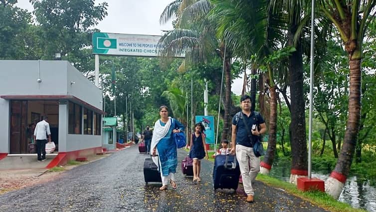 টাকার মান কম ভারতে, কমেছে বাংলাদেশি পর্যটক ভারত