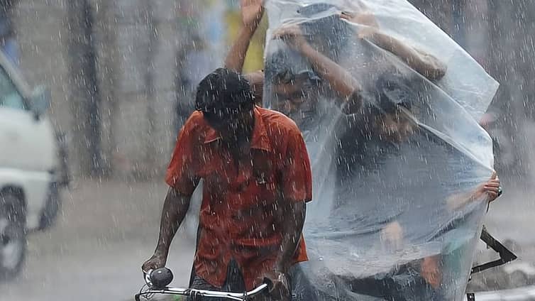 দেশের যেসব অঞ্চলে বৃষ্টি হতে পারে আগামীকাল বৃষ্টিপাত