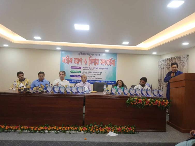 কুবির নৃবিজ্ঞান বিভাগের নবীন বরণ ও প্রবীণ সংবর্ধনা অনুষ্ঠিত