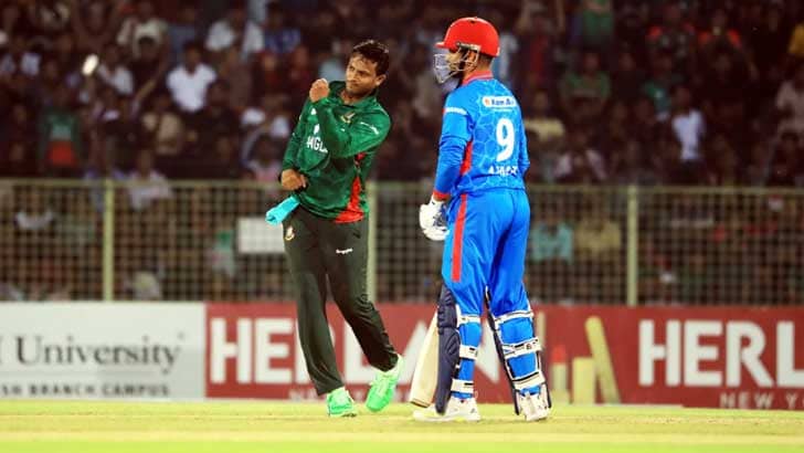 ম্যাচ ও সিরিজ সেরা সাকিব
