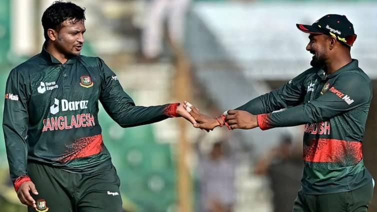 প্রথম বাঁহাতি বোলার হিসেবে যে রেকর্ড গড়লেন সাকিব