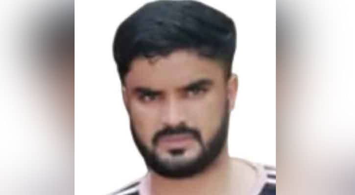 ফেসবুকে বিজ্ঞাপন দিয়ে এনএসআই’এ চাকরি, গ্রেপ্তার