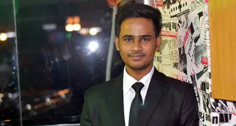 গার্মেন্টসকর্মী থেকে বিসিএস ক্যাডার তমিজ উদ্দিন তমিজ উদ্দিন
