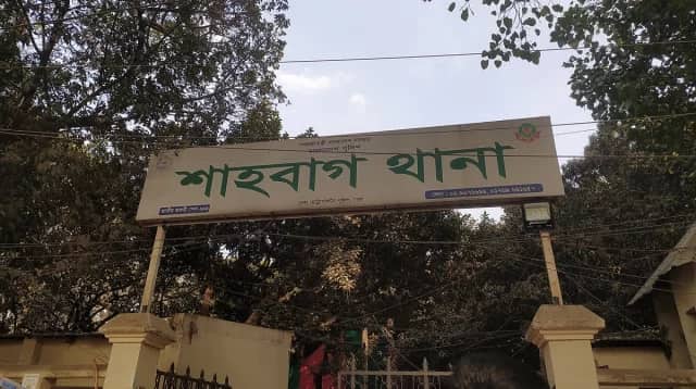 শাহবাগে ময়লার স্তূপে যমজ নবজাতকদের মরদেহ