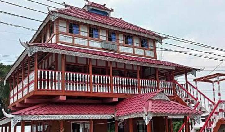 খুলনায় বাঁশ-কাঠের একটুকরো ‘কাঠমান্ডু’ কাঠমান্ডু