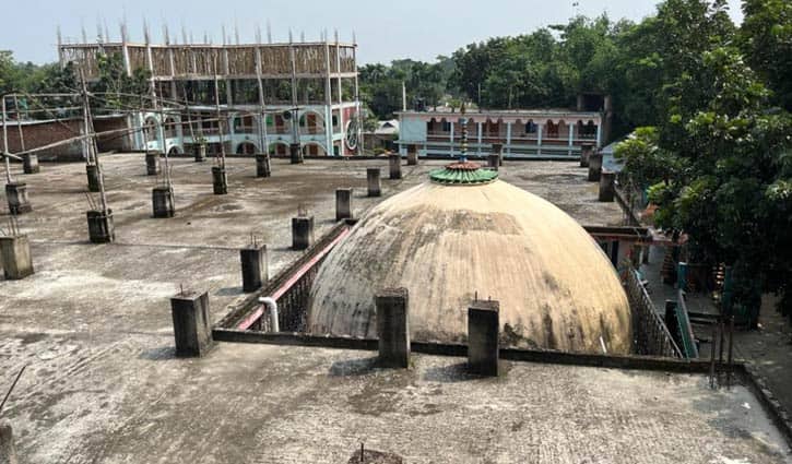 কাপাসিয়ার ৬শ বছরের পুরনো শাহী মসজিদ কাপাসিয়ার ৬শ বছরের পুরনো শাহী মসজিদ