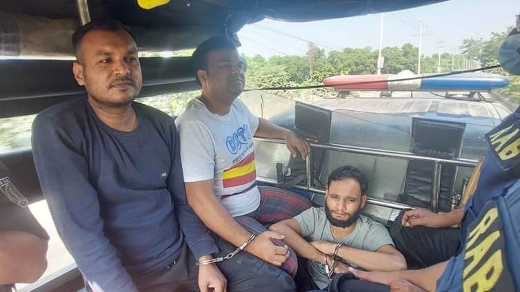 গাজীপুরে মহাসড়কে অবরোধে পিকেটিং যুবদল নেতাসহ গ্রেফতার ৩