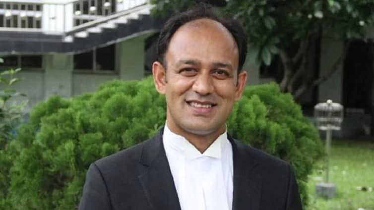 ব্যারিস্টার সুমন