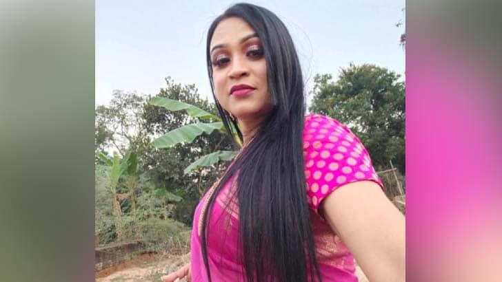 চুমকির আসনে এমপি হতে চান তৃতীয় লিঙ্গের উর্মি