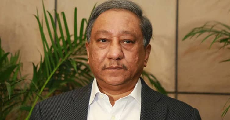 সাকিব নামার পর থেকে মানুষ পাগল হয়ে গেছে : পাপন পাপন