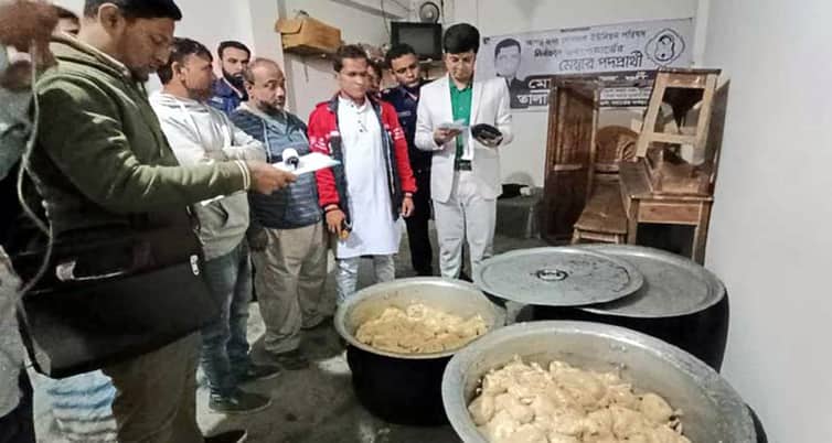 বিরিয়ানির লোভ দেখিয়ে লোক সমাগম, প্রার্থীকে জরিমানা প্রার্থীকে জরিমানা