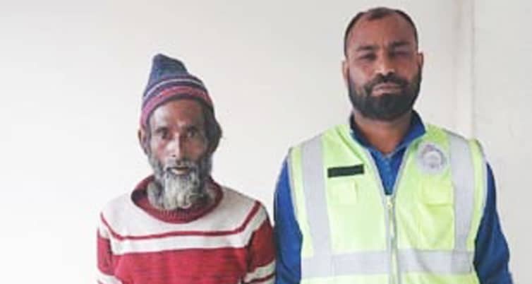 সাজা খাটার ভয়ে ভিক্ষুক সেজেও শেষ রক্ষা হয়নি ভিক্ষুক