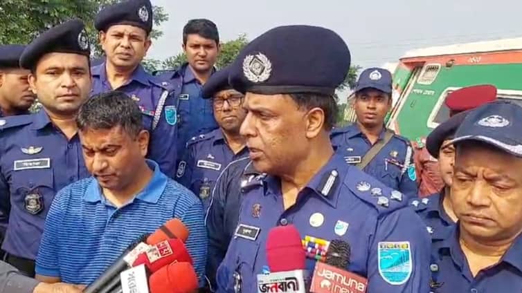 রেলে নাশকতাকারীদের খুঁজে বের করা হবে: ডিআইজি রেলে নাশকতাকারীদের খুঁজে বের করা হবে
