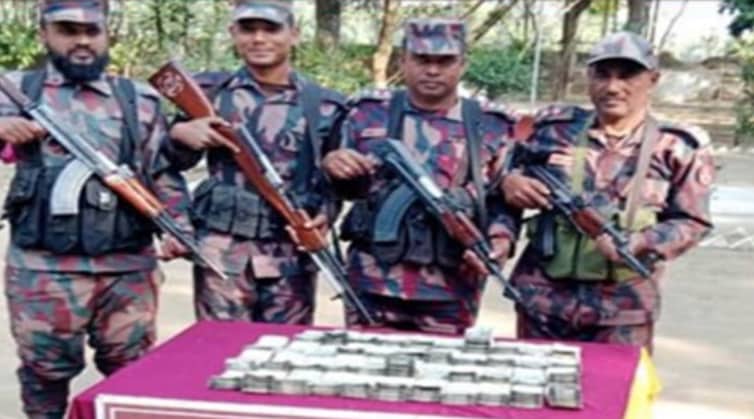 গর্তে মিলল ২১ লাখ ২৫ হাজার ভারতীয় রুপি