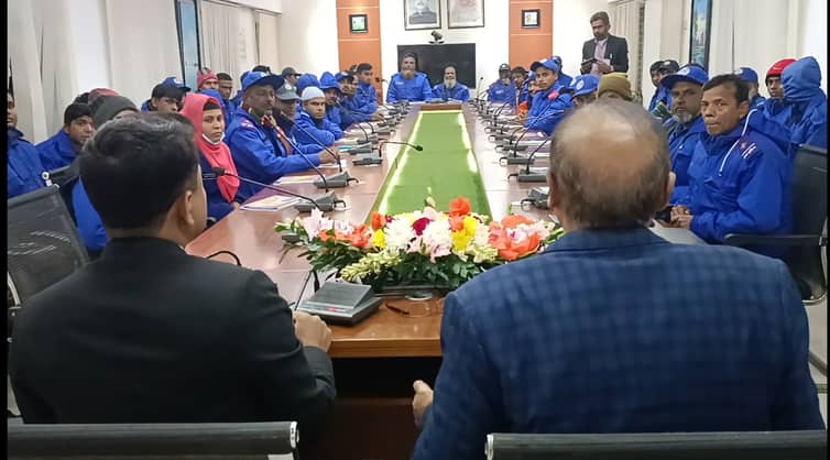 কালীগঞ্জে শেষ হলো গ্রাম পুলিশদের ৩ দিনব্যাপী প্রশিক্ষণ কোর্স