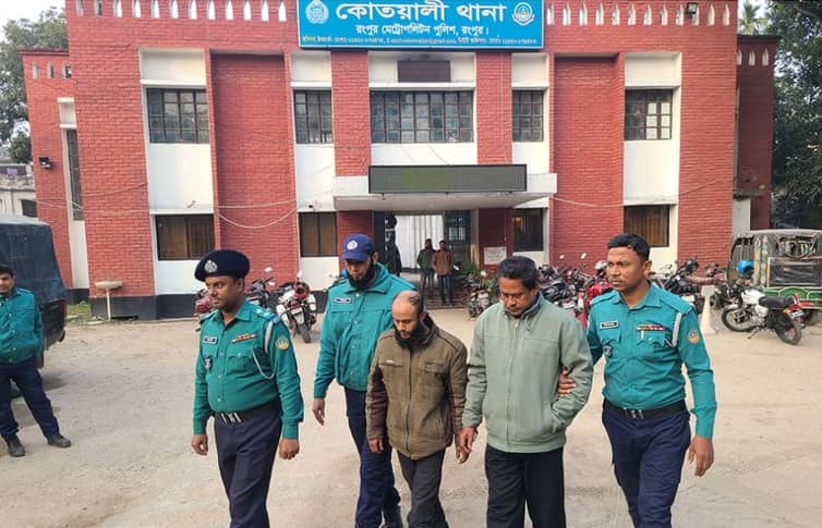 বিল পরিশোধ করতে না পারায় নবজাতক বিক্রি, হাসপাতালের মালিকসহ গ্রেপ্তার ৩