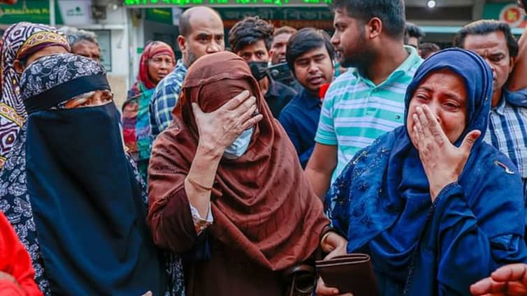 বেইলি রোডে আগুন