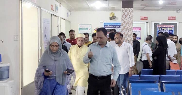 অবহেলায় প্রসূতির মৃত্যু, হাসপাতালের কার্যক্রম বন্ধ