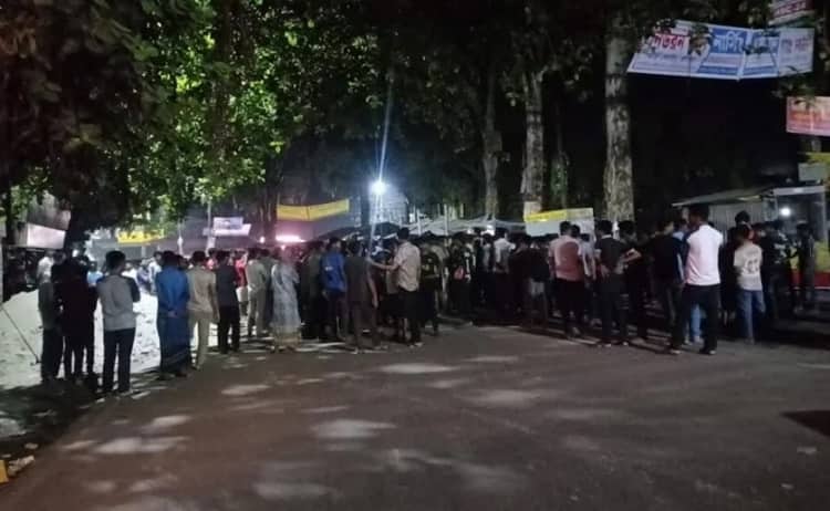 বেরোবি ছাত্রলীগের দুই গ্রুপের সংঘর্ষ, আহত ৩