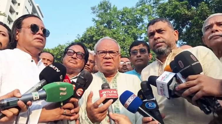 আমরা যখন কারাগারে যাই নজরুলকে স্মরণ করি : রিজভী