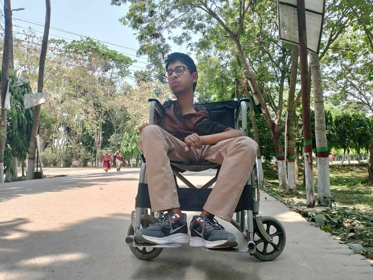 সেরিব্রাল পার্সি দমিয়ে রাখতে পারেনি অদম্য সুয়াদকে