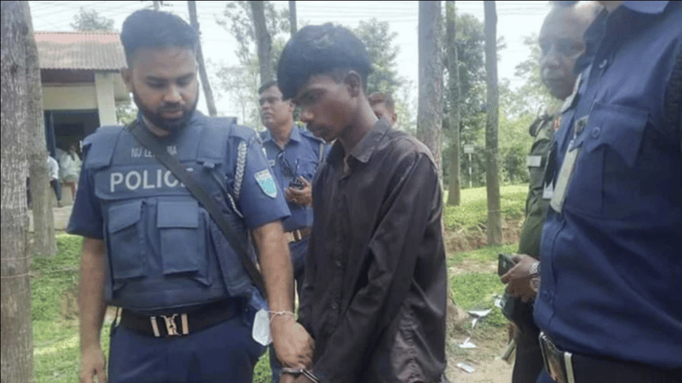 জাল ভোট দেওয়ায় যুবকের এক বছর কারাদণ্ড, আটক দুই ec