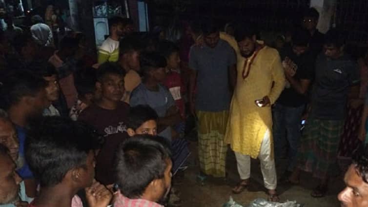 স্বামীর তালাবদ্ধ ওষুধের দোকানে মিললো স্ত্রীর গলাকাটা মরদেহ