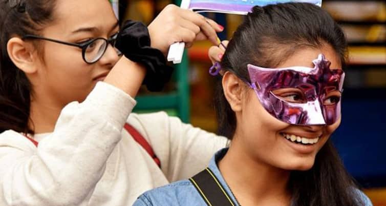 সমলি.ঙ্গে.র বিবাহকে বৈধতা দিলো থাইল্যান্ড Biya