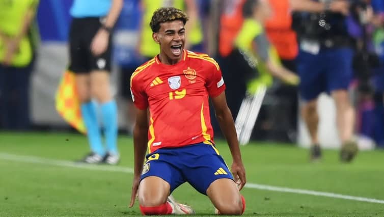 ইউরোর সেরা নির্বাচিত হলো ইয়ামালের সেই গোল Lamine Yamal
