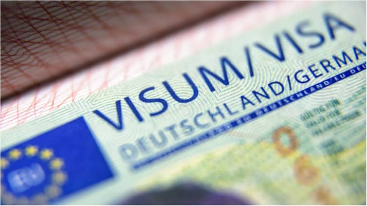 জার্মানিতে ছয় মাসে ৮০ হাজার ওয়ার্ক ভিসা Visa