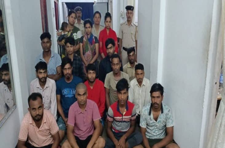 আগরতলা রেল স্টেশন থেকে ১৬ বাংলাদেশি গ্রেপ্তার Agartala