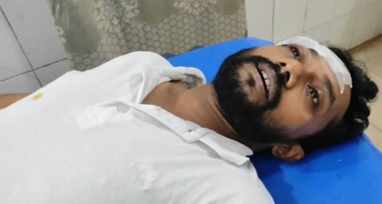 বাউফলে গণমাধ্যম কর্মীকে পিটিয়ে জখম