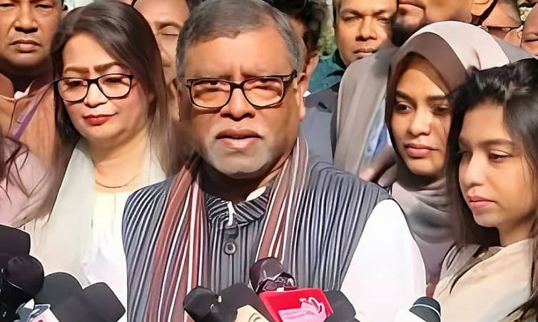 শাবানাকে নিয়ে ‘সিন্ডিকেট’ গড়েন সাবেক স্বাস্থ্যমন্ত্রী