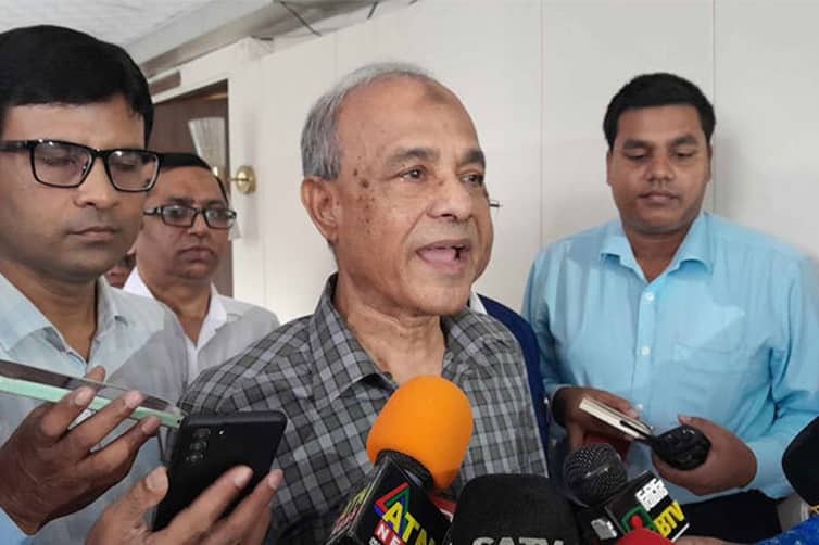 সোহরাওয়ার্দী উদ্যানে আন্দোলন করতে বললেন স্বরাষ্ট্র উপদেষ্টা