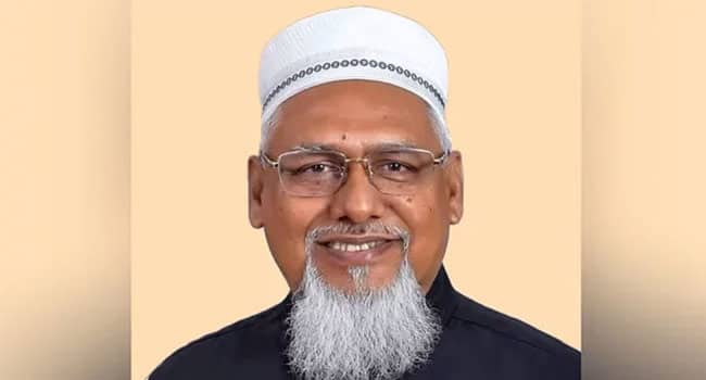 এইচএসসি পাস সাবেক ধর্মমন্ত্রীর পরিবারে সম্পদের পাহাড়