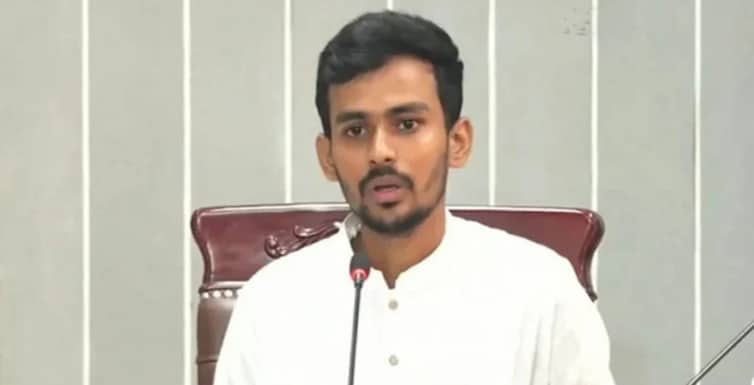 কোন রাজনৈতিক দলকে খোঁচা দিলেন উপদেষ্টা আসিফ Asif Mahmud