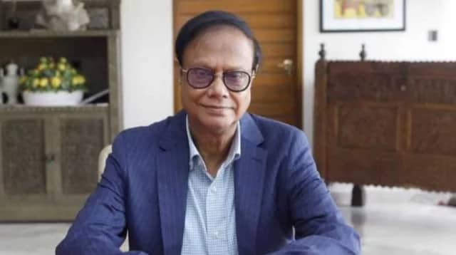 হাসিনার ঘনিষ্ঠ ধনকুবেররা ব্যাংক থেকে ১৭ বিলিয়ন ডলার পাচার করেছে : গভর্নর Govornor